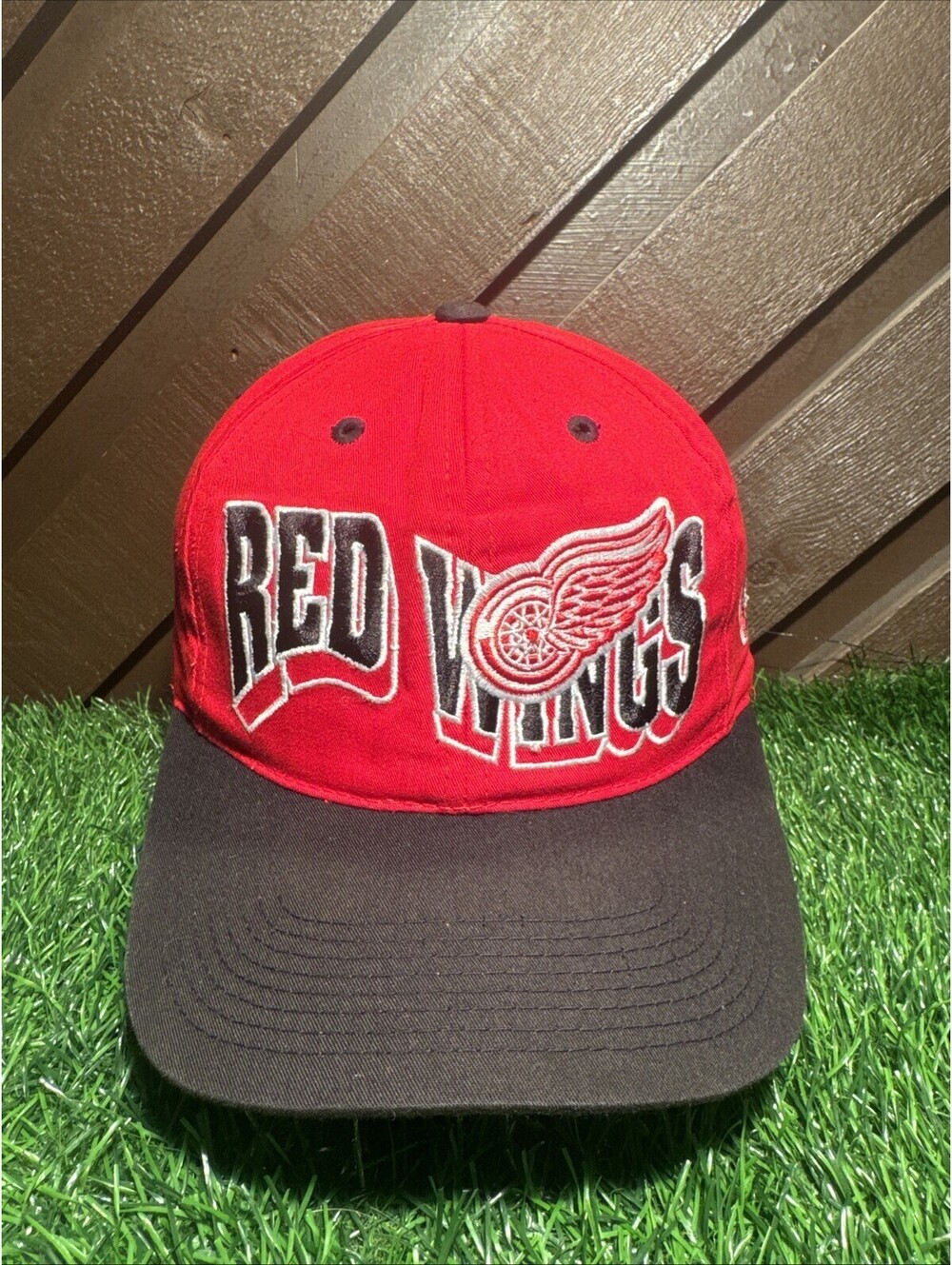 Vtg 90s Detroit Red Wings The G Cap Snapback Hat NHL Hockey Cap Big Script